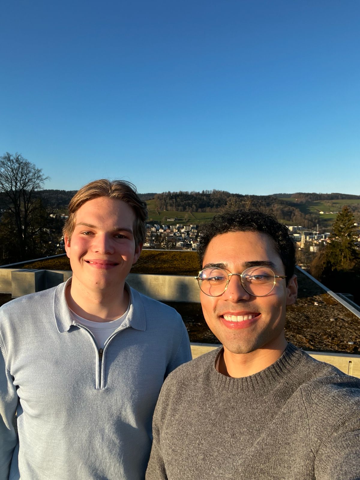 Contact team